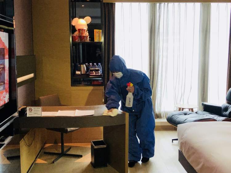 来沪商旅住哪儿成难题？这个五星酒店推出能边隔离边工作的安心家