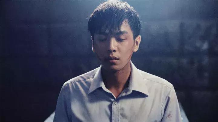 娱乐圈四大丑帅男星出炉，极限兄弟帮互掐，网友吵翻了……