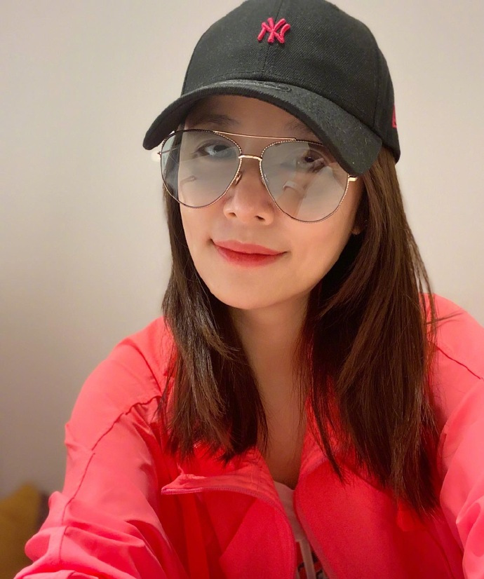 林心如鼻翼两侧法令纹,林心如法令纹现在怎么样了