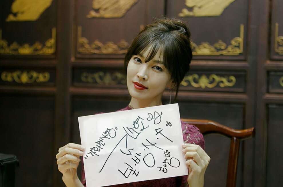 “国民反派”回归家庭剧目？素妍欧尼《IRIS》后再创演技巅峰