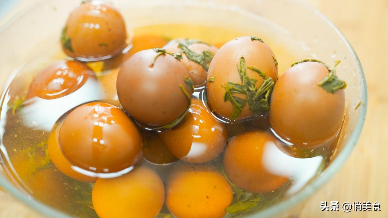 想吃茶叶蛋自己也不会做怎么办,茶叶蛋好吃又简单又不臭