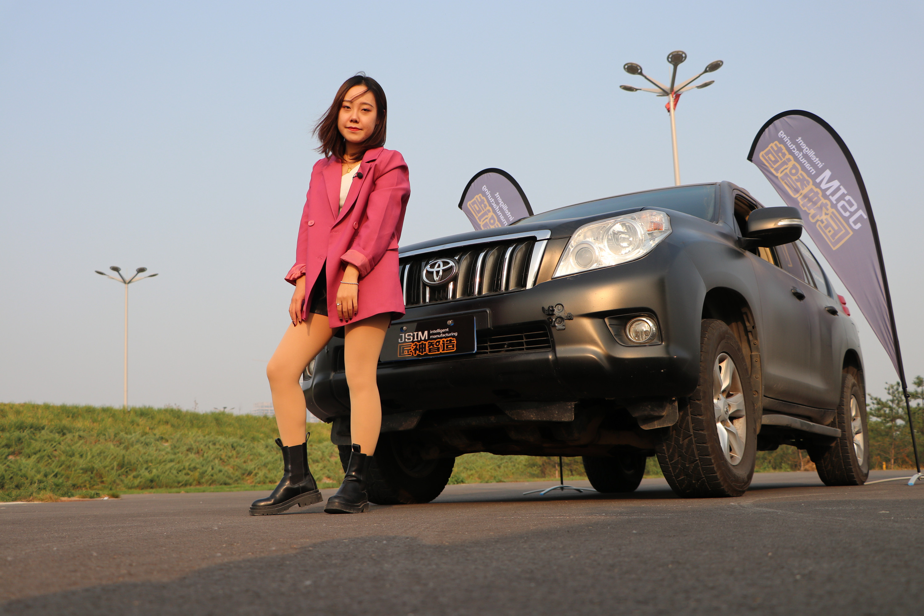 女司机开普拉多视频,普拉多2.7离心式机械增压