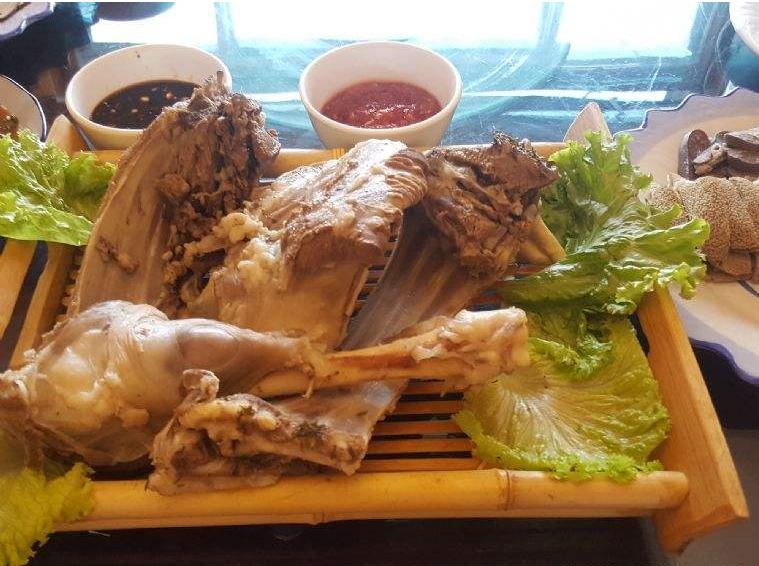 四子王旗焖羊杂,四子王旗战斧羊排