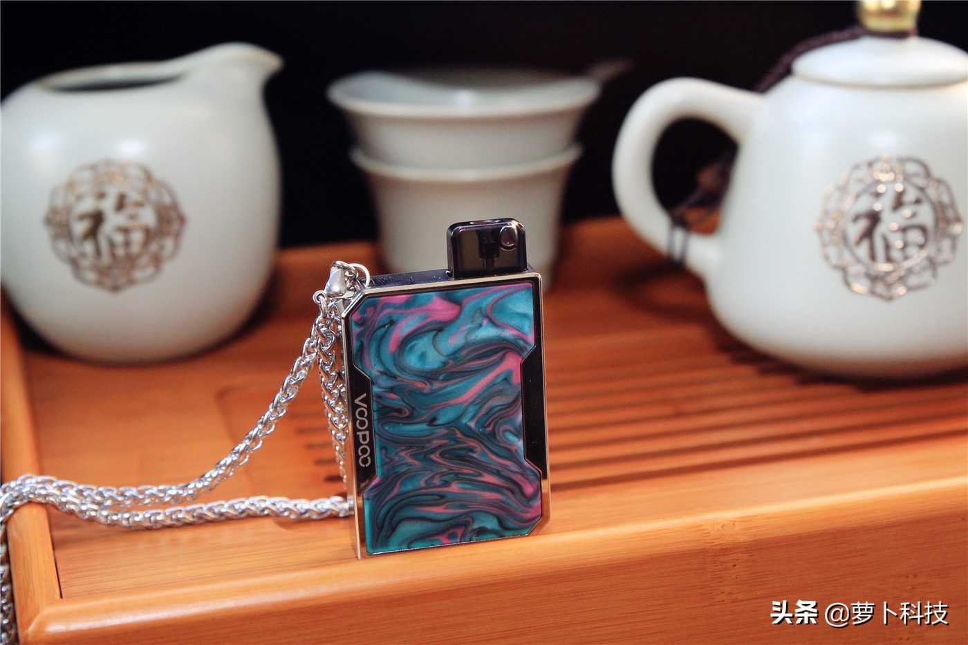 VOOPOODRAGNANO使用体验：750mAh多款水果味，机身真帅