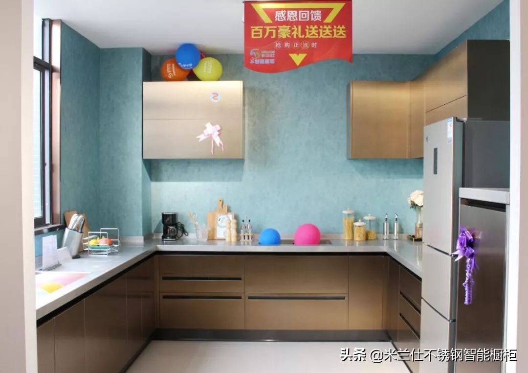 不锈钢橱柜台面好的要多少钱一米,304不锈钢整体橱柜多少钱一米