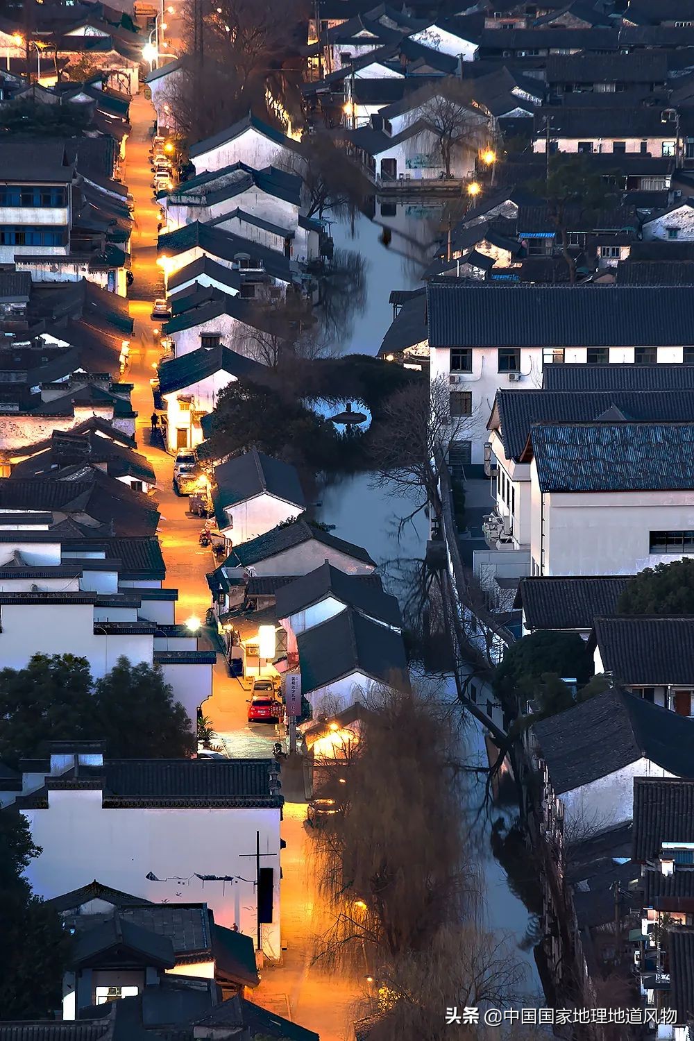 在酒缸里长大的人,泡在酒缸里的人