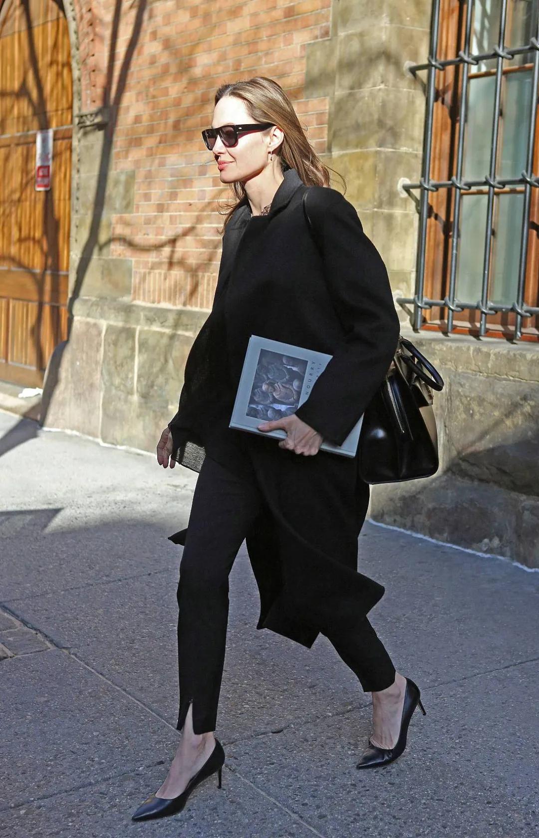 有没有一只,能配得上你野心的tote包?挣钱买包VS买包挣钱