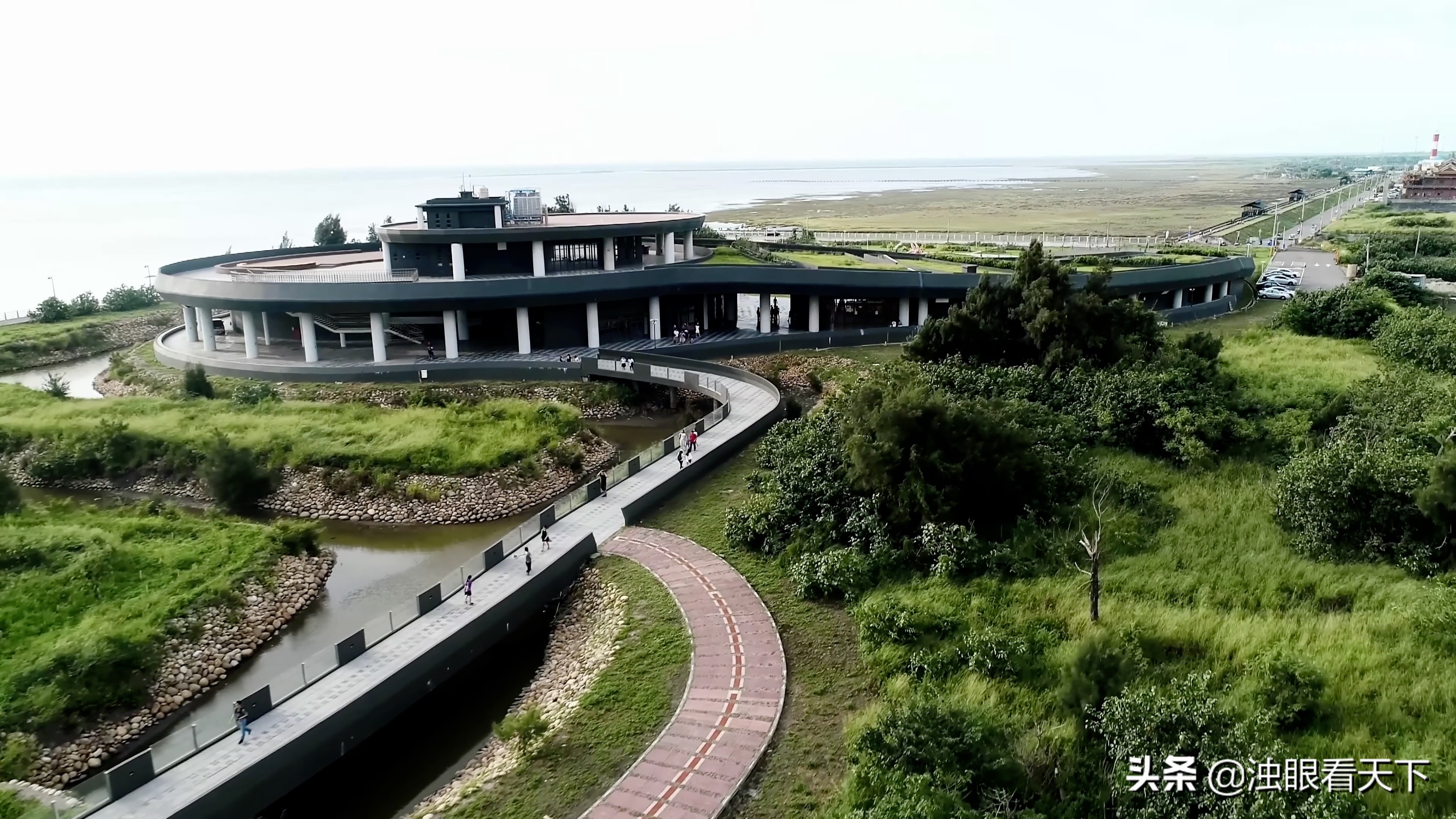 台中高美湿地在哪里,台中高美湿地交通