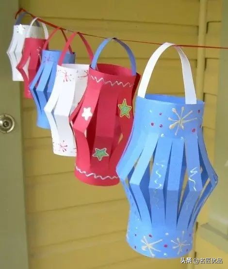 过年灯笼手工制作挂门边,灯笼手工制作春节小灯笼