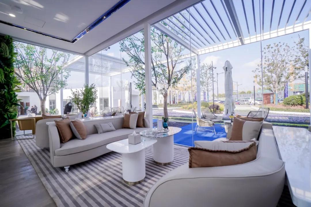 高颜值生活家丨城市升级诗，印刻卓越集团DNA式的人居经典