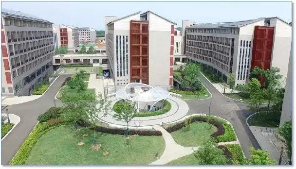 走进中国地质大学武汉,中国地质大学武汉欢迎你