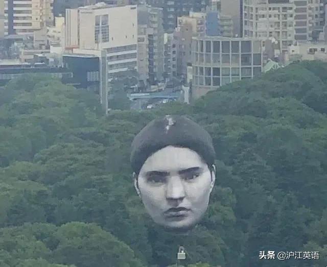 魔幻东奥：吃福岛食材，挂恐怖人头……网友：他们疯了还是我疯了