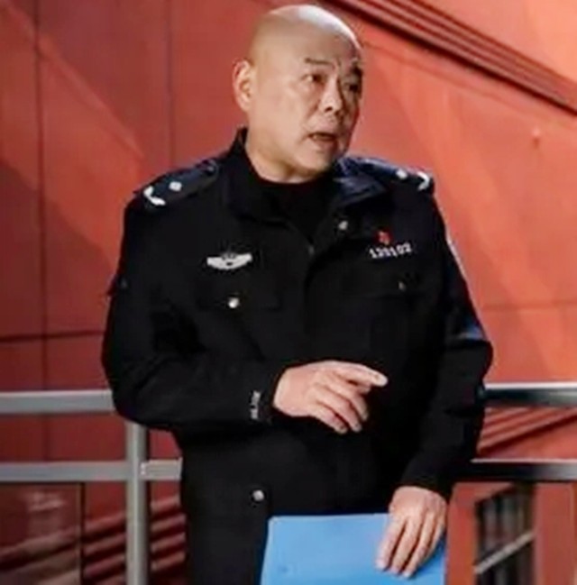 击毙周克华的警察现在怎么样了,击毙周克华的过程