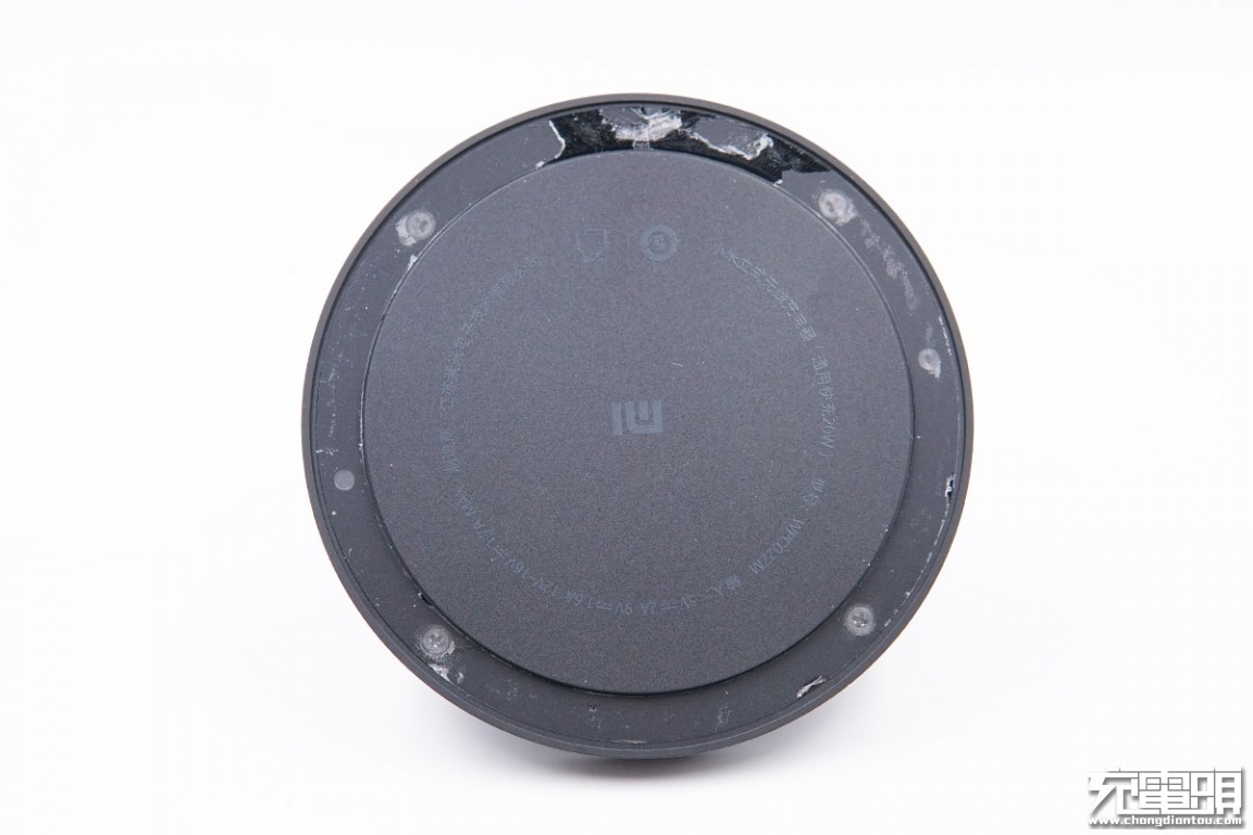 小米升降式无线充和80w无线充对比,小米20瓦无线充拆解