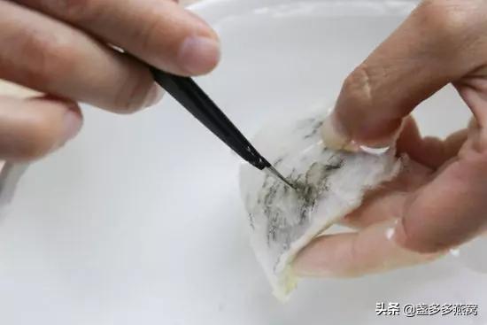 燕窝和可以吃的燕窝有什么区别,燕窝和燕窝有什么区别