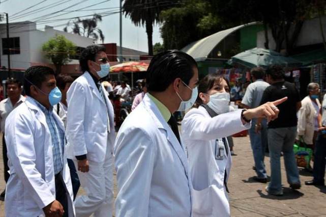 在家里不戴口罩开窗户可以吗,戴口罩要不要开窗户