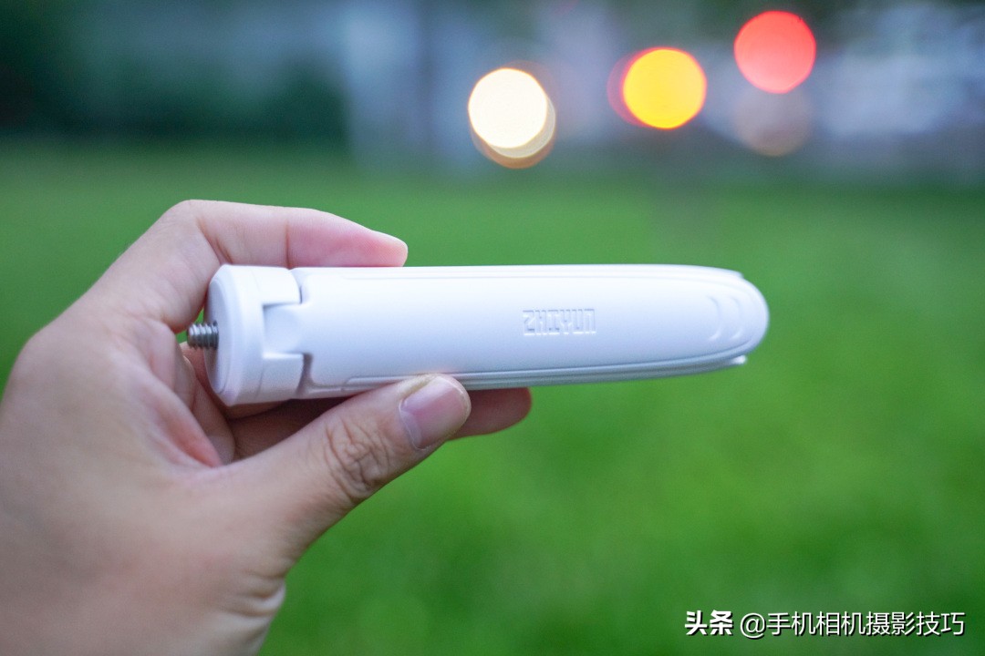 有防抖功能的手机能代替稳定器吗,手机有防抖还需要稳定器吗