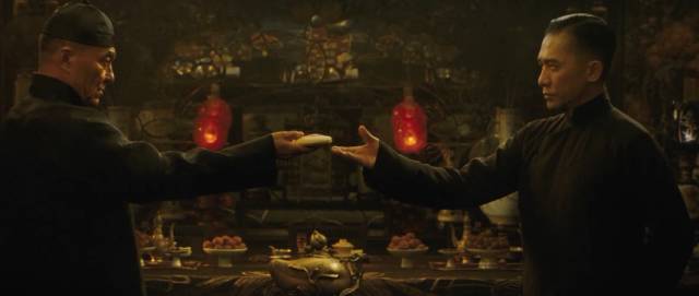 强势的人往往内心脆弱,强势的人不是懦弱而是自卑