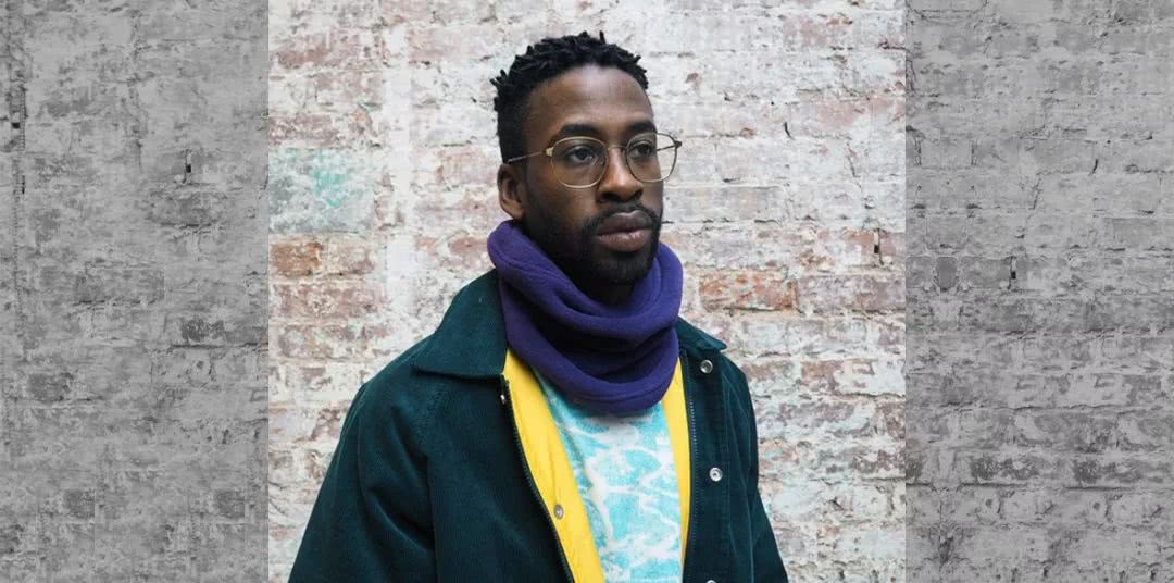 窦靖童自拍中被众人“求链接”的健身衣，到底是什么牌子的？