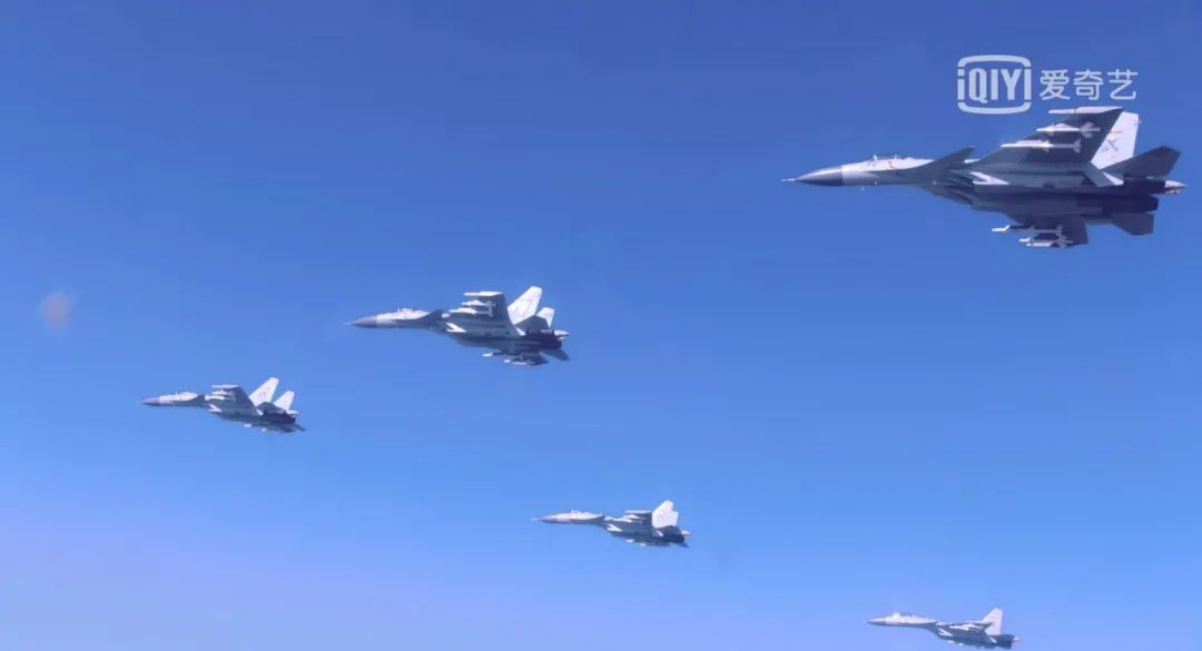 2019阅兵式高清燃集,2019国庆阅兵超燃victory