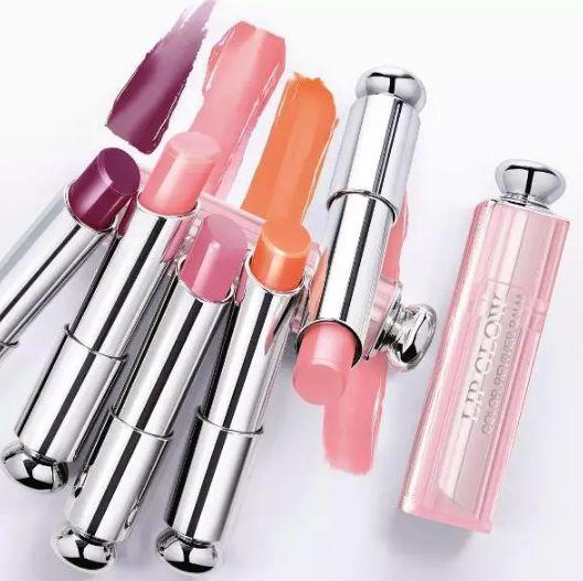 化妆初学口红推荐哪个,初学化妆用什么颜色的口红