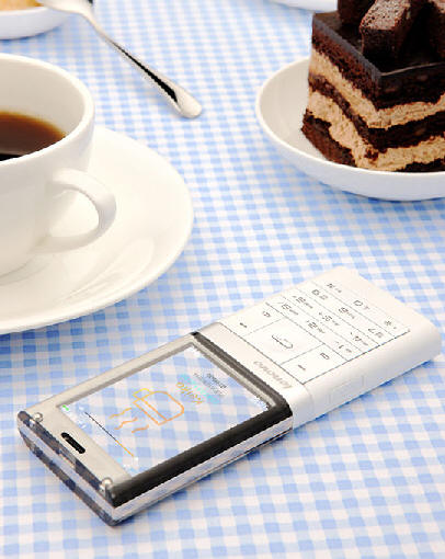 全球最轰动的手机,全球第一款全透明手机仅5毫米厚