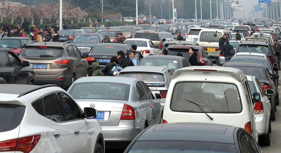 七座suv的揽局者仅25万汉兰达,25万买途观l还是买二手3.5汉兰达