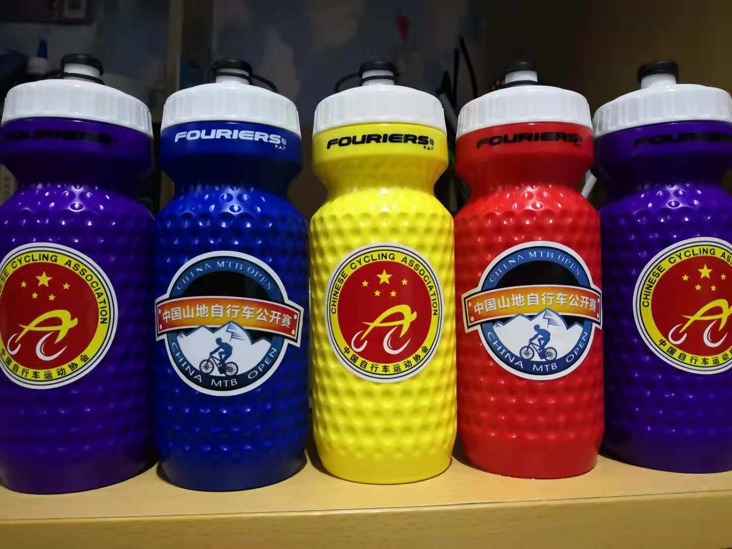 moon头盔卡扣配件,moon头盔代工厂