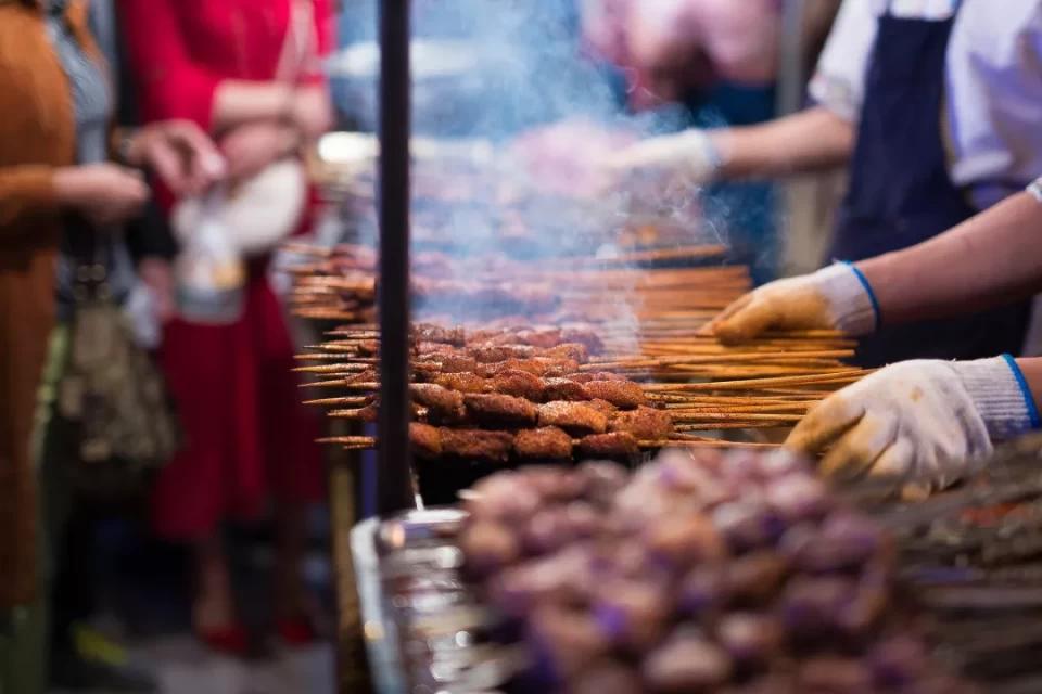 餐饮加盟创业选什么行业最好,2021年餐饮创业需要什么