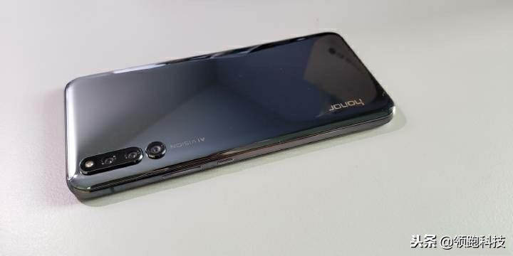 3299元的荣耀magic3,荣耀magic2990