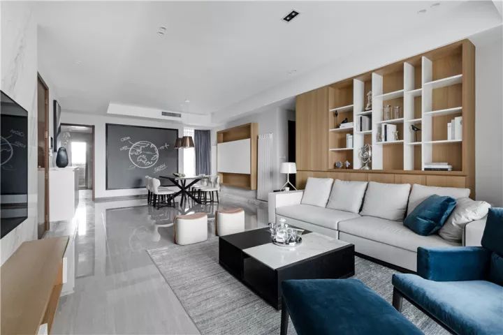 简约穷酸风,现代简约风又叫穷装风