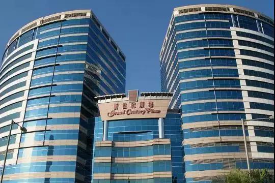 下了飞机运的行李要从哪里拿,下了飞机去哪里取托运的行李