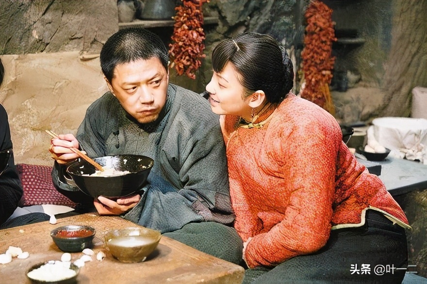 《白鹿原》原著:被新婚丈夫羞辱而自杀的小翠,她也曾反抗过命运