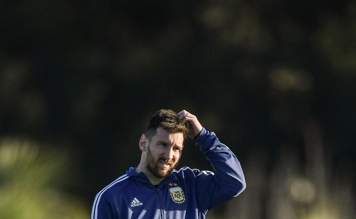 巴萨发布公告内马尔,巴萨发布新赛季球衣