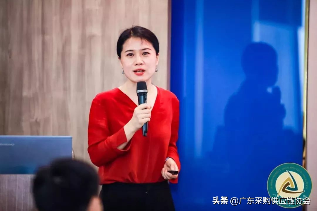 热烈祝贺集团年会圆满成功,热烈祝贺首届电商发展大会