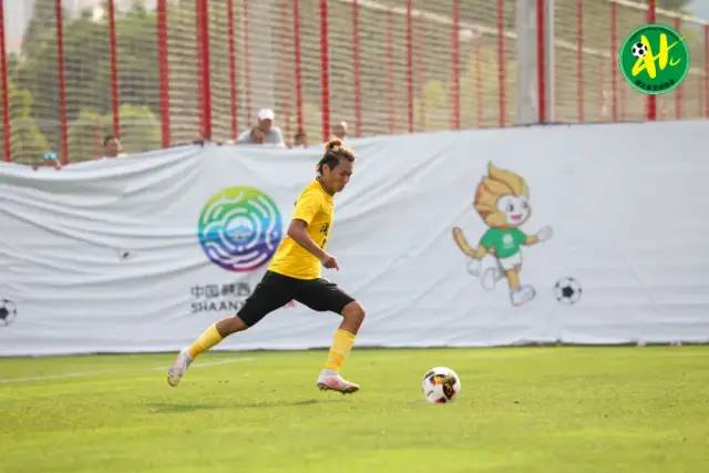 战报｜青年星门将何郅哲4次扑点全运U18淘汰赛湖北点杀山东