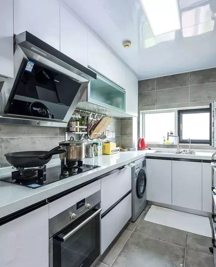 厨房不锈钢台面优缺点有谁知道,不锈钢厨房台面要做到哪些