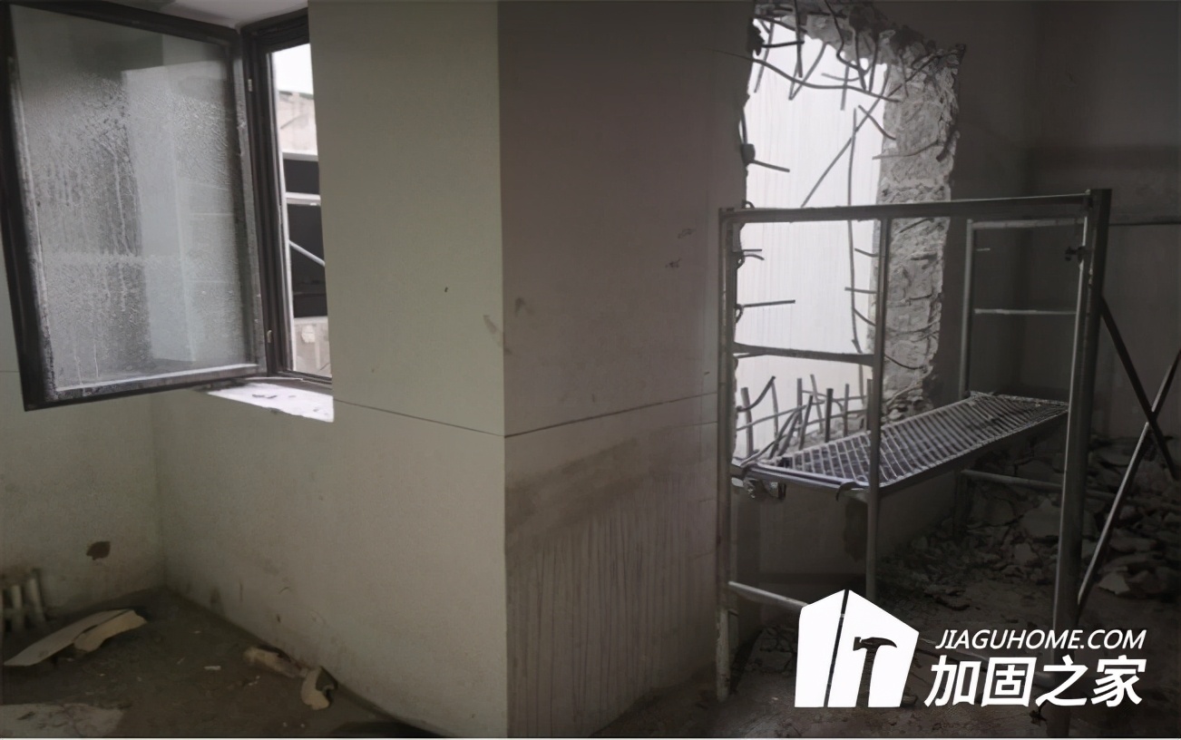 承重墙敲了可以用槽钢加固嘛,承重墙敲了重新砌起来有用么