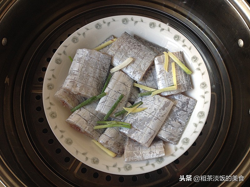 带鱼蒸着吃好还煎着吃有营养,带鱼用豆豉怎么蒸好吃又简单