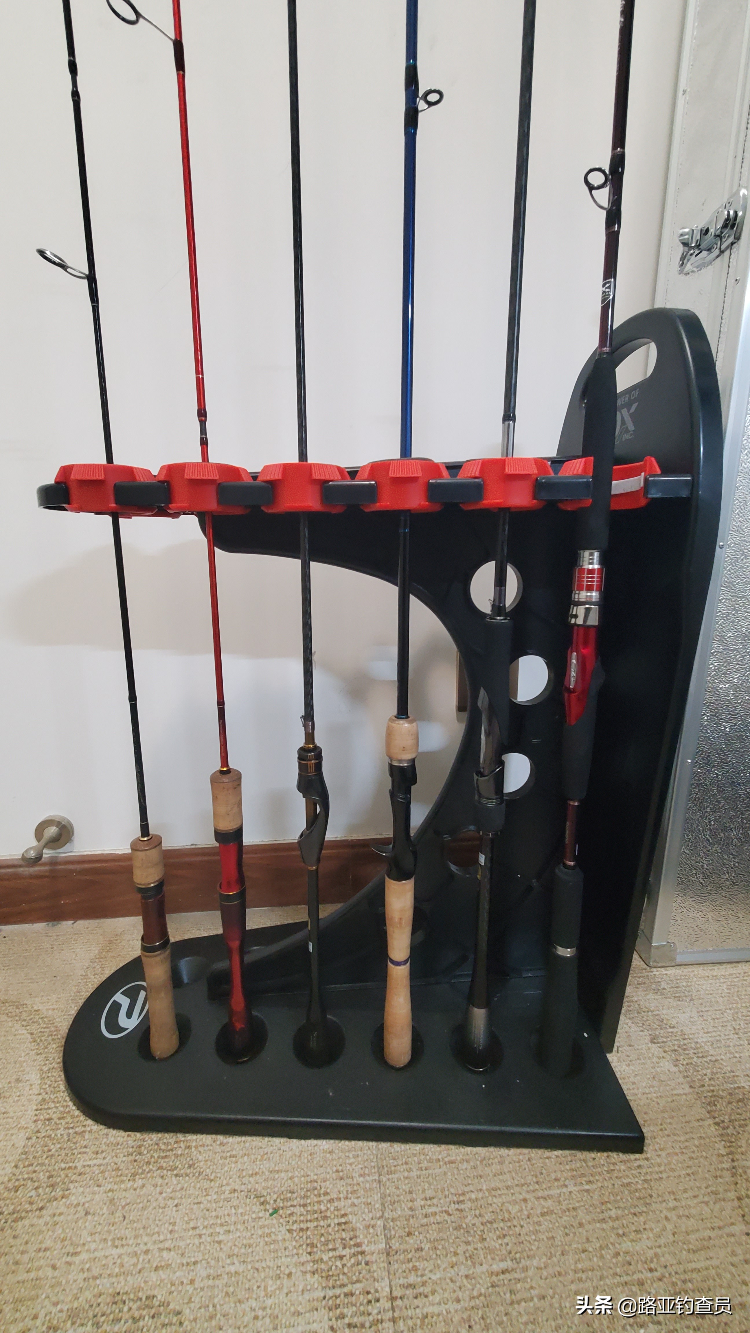 新手入门路亚如何选择钓竿,路亚竿怎么选择合适重量的饵