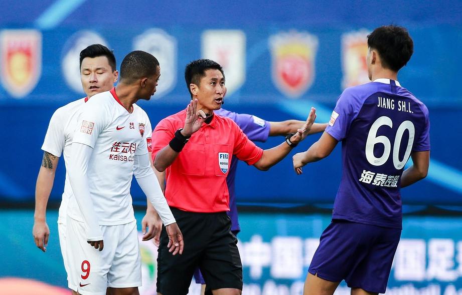 人间正道是沧桑走正步,人间正道是沧桑正义凛然