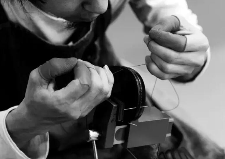 皮具界的苹果手机——土屋鞄，一开始居然就只想做书包