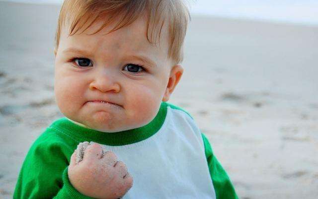 孩子又倔又犟不听话,孩子很犟父母怎么教育