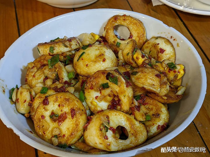 谷歌pixel4,pixel4xl最大亮度