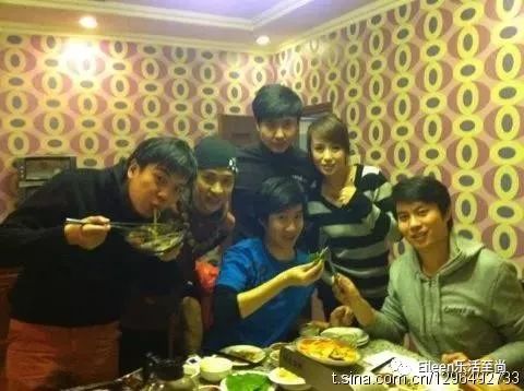 曾被劝整容，坚守姐弟恋，36亿喜剧女王马丽逆流而上自有精彩