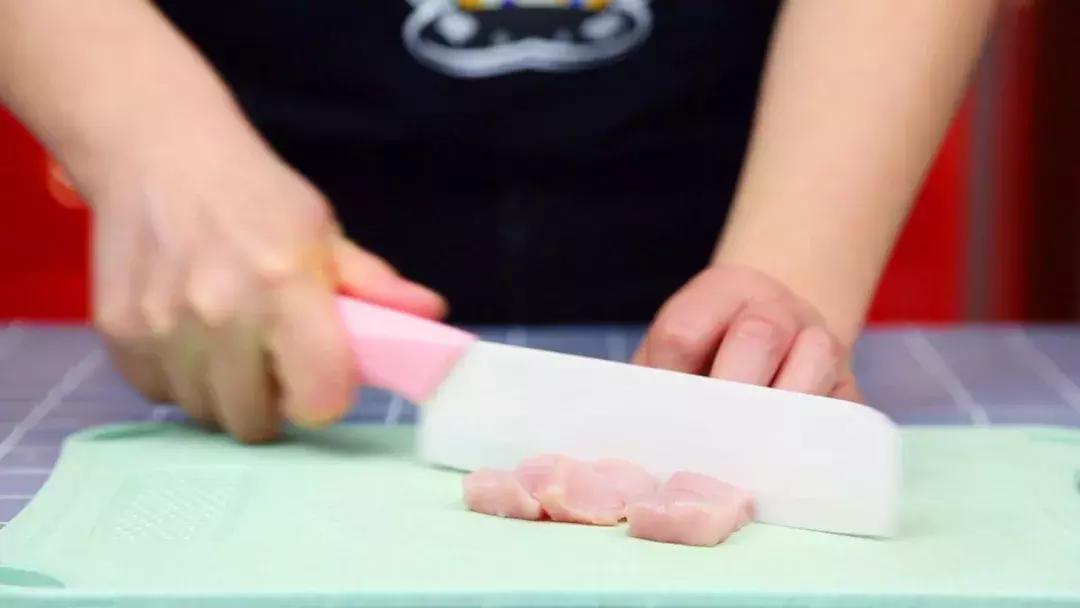 怎样知道宝宝对铁元素不吸收,宝宝铁元素利用不全