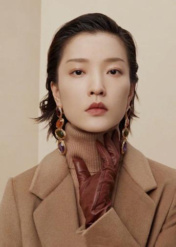 方脸比网红脸好看,网红脸out了今年流行高级方脸