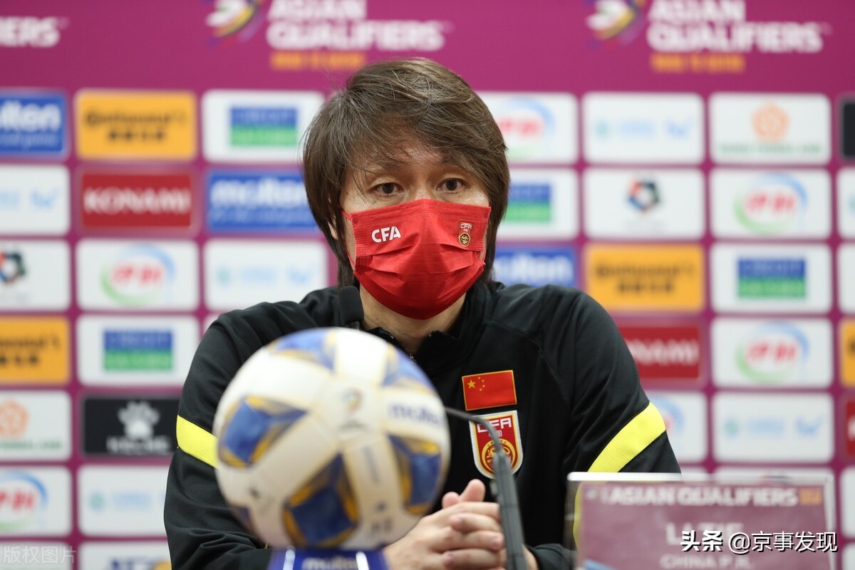 李铁弃归化训练,李铁全力冲击世界杯