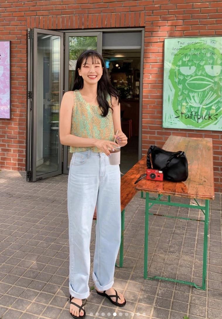 老爹裤的搭配才时髦,老爹裤让你显瘦又时髦