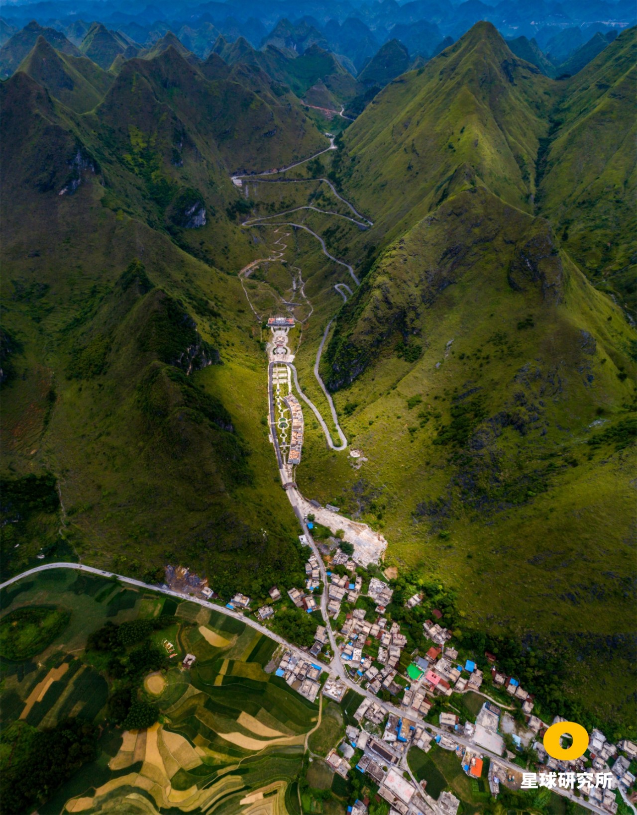 中国南方的喀斯特有多美,中国三大喀斯特地貌图片